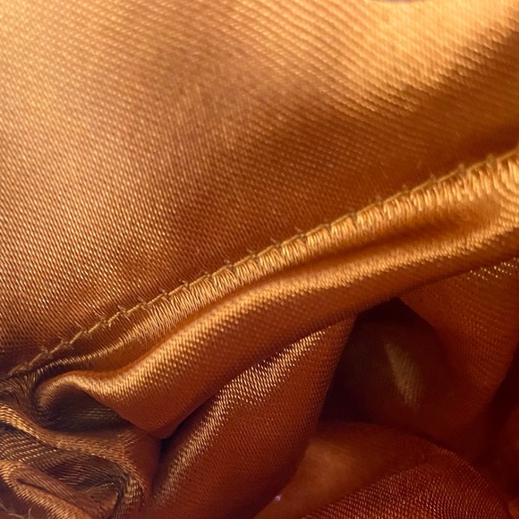 NEWPORT NEWS Small Gold Beaded Handbag - Picture 9 of 10